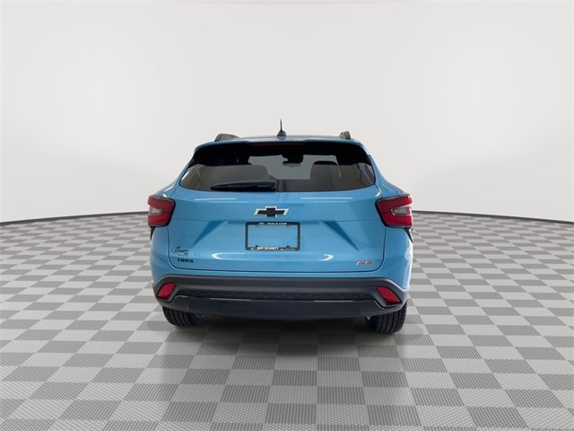 New 2025 Chevrolet Trax RS w/ Sunroof Package image 10
