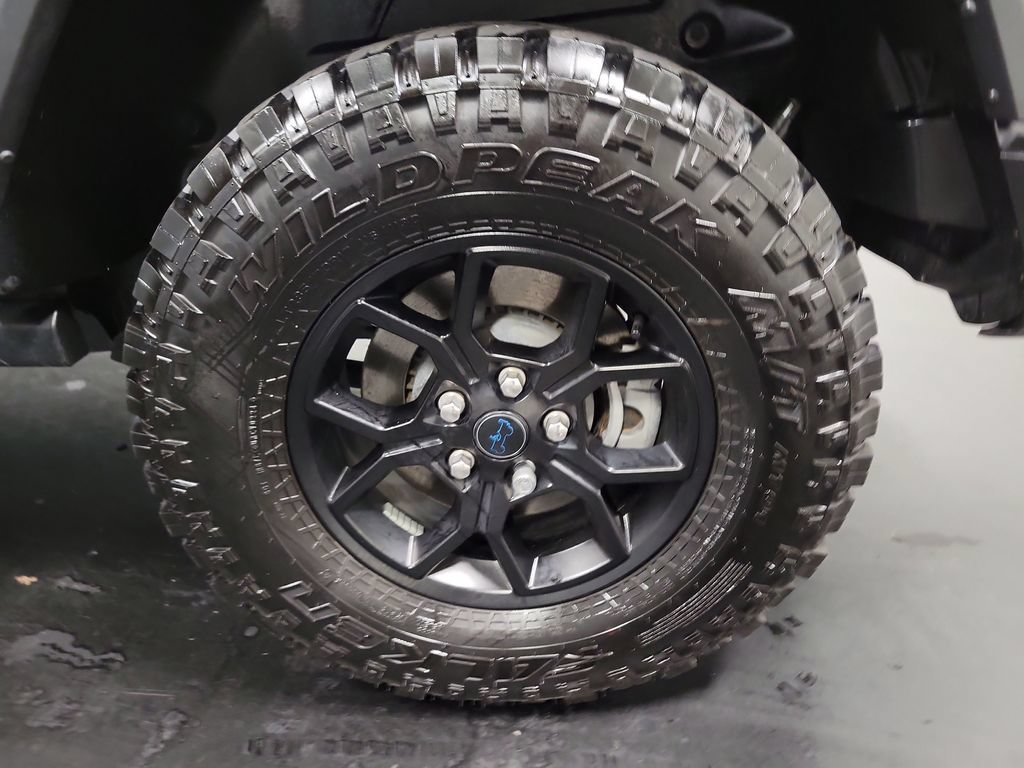 Used 2024 Jeep Wrangler Unlimited AWD/4WD image 10