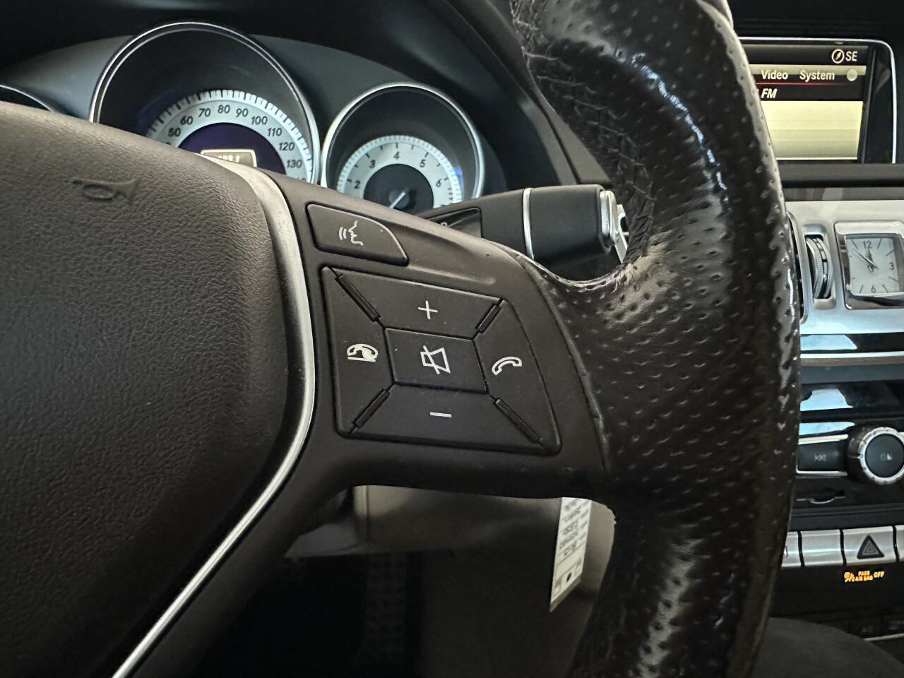 Used 2015 Mercedes-Benz E 350 Sedan image 33