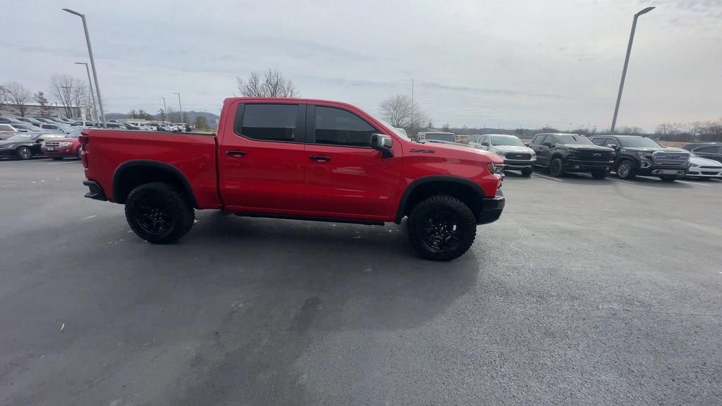 Used 2025 Chevrolet Silverado 1500 ZR2 w/ Technology Package AWD/4WD image 3