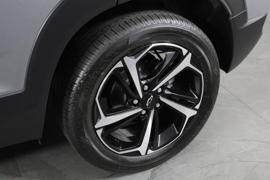 Used 2023 Chevrolet TrailBlazer RS image 11