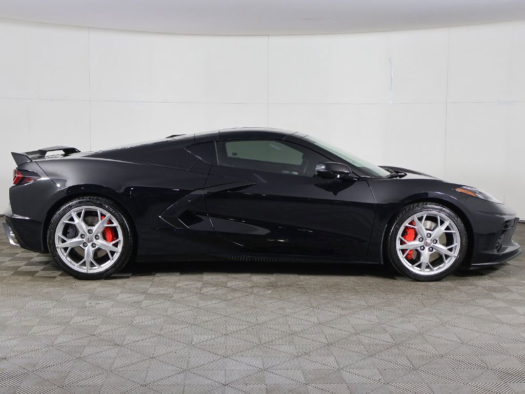 Used 2020 Chevrolet Corvette Stingray Premium Cpe w/ 3LT Preferred Equipment Group image 19