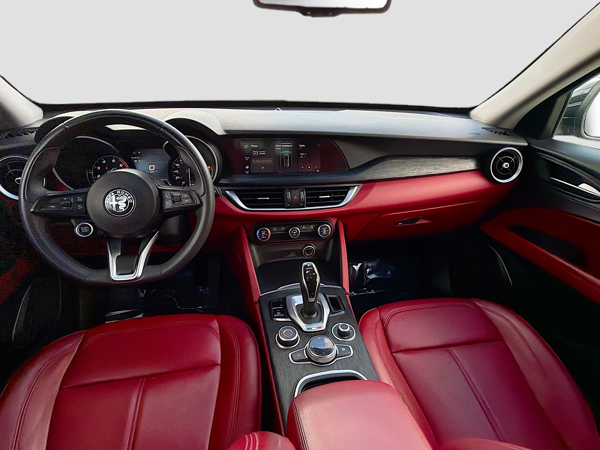 Used 2020 Alfa Romeo Stelvio Base image 17