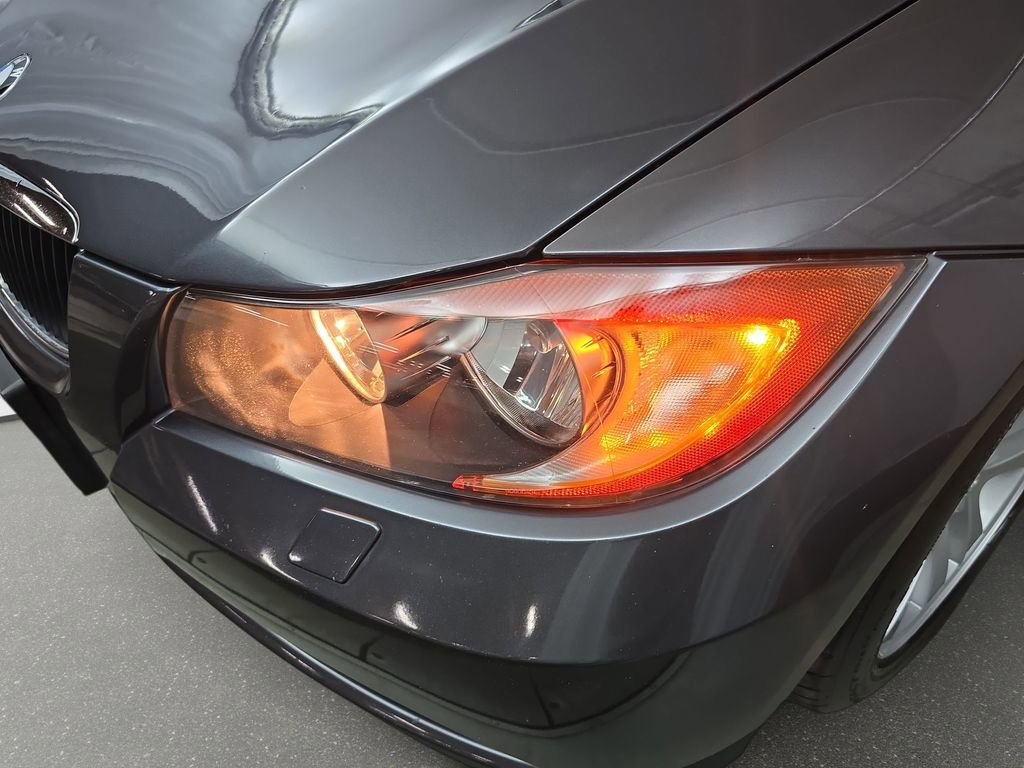 Used 2007 BMW 328xi Wagon AWD/4WD image 28