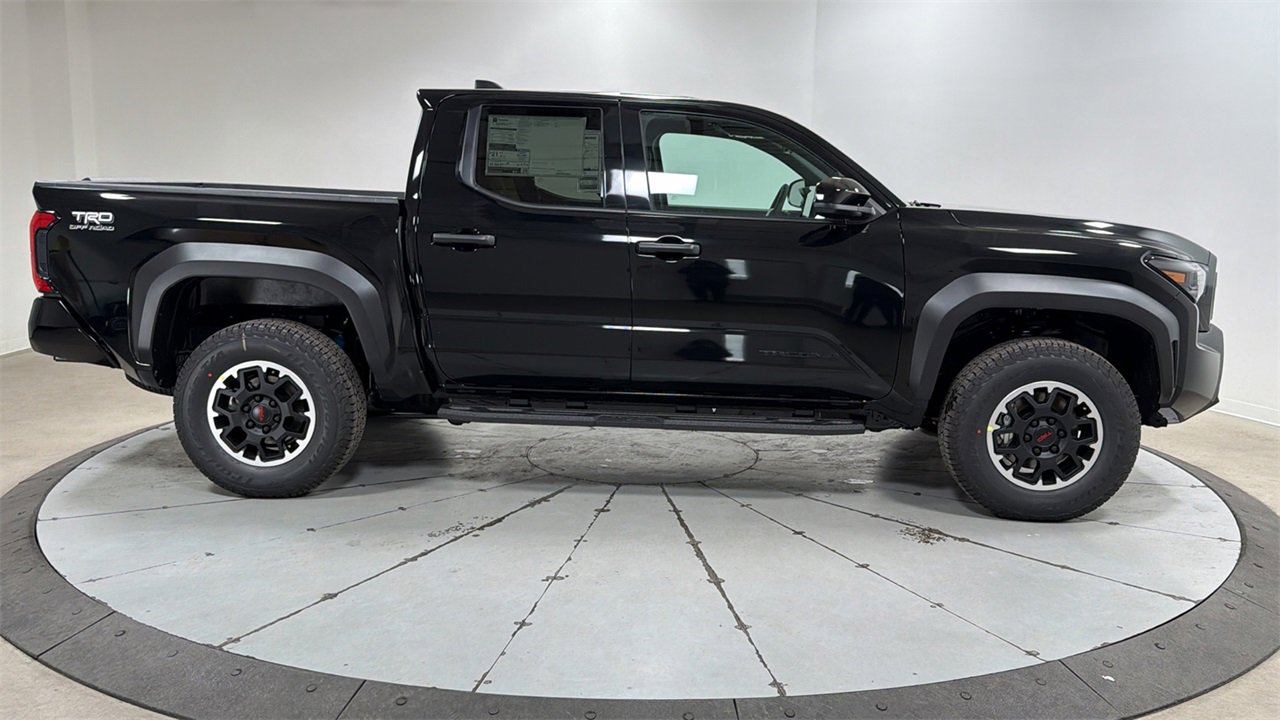 New 2026 Toyota Tacoma TRD Off-Road image 6