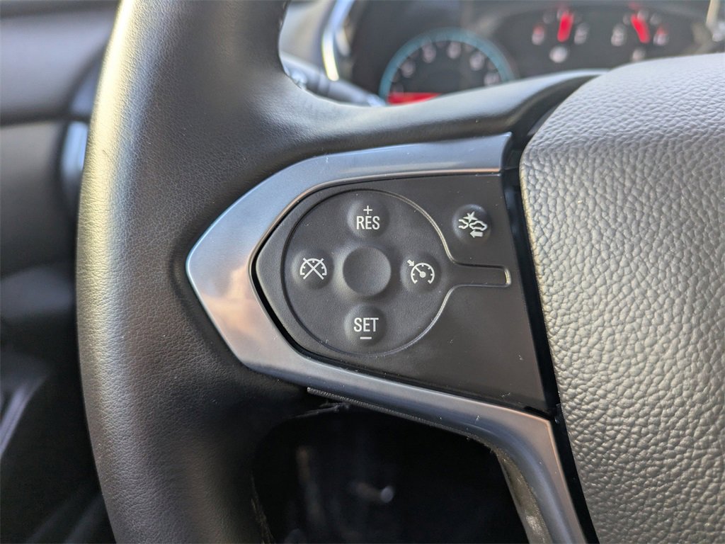 Used 2023 Chevrolet Traverse LT image 28