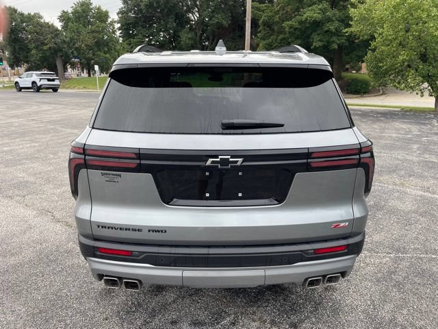 Used 2026 Chevrolet Traverse Z71 w/ Enhanced Driving Package AWD/4WD image 6