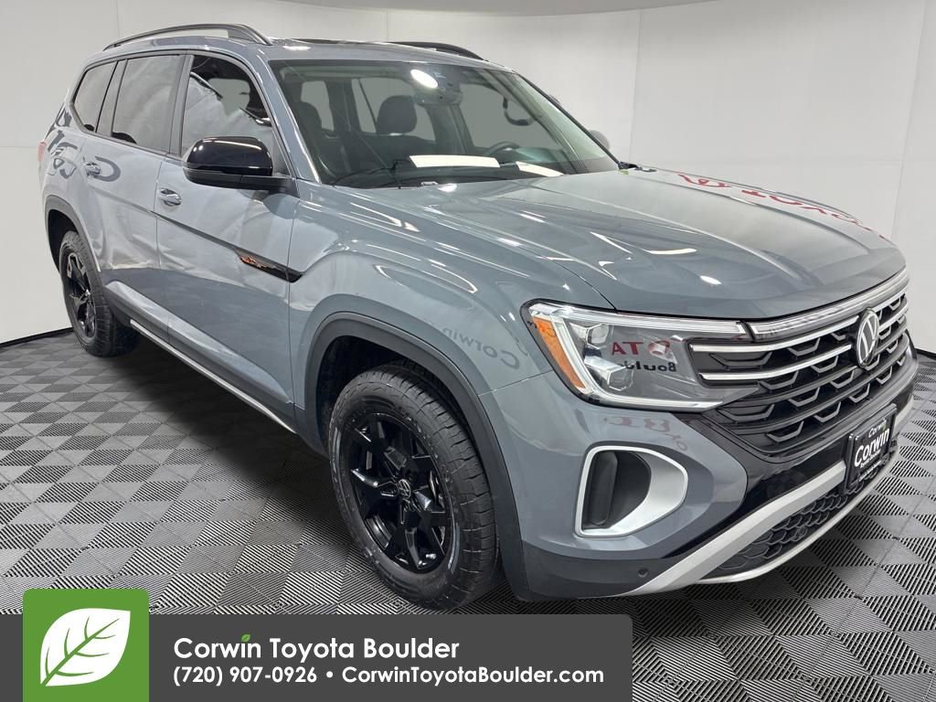 Used 2025 Volkswagen Atlas Peak Edition SE