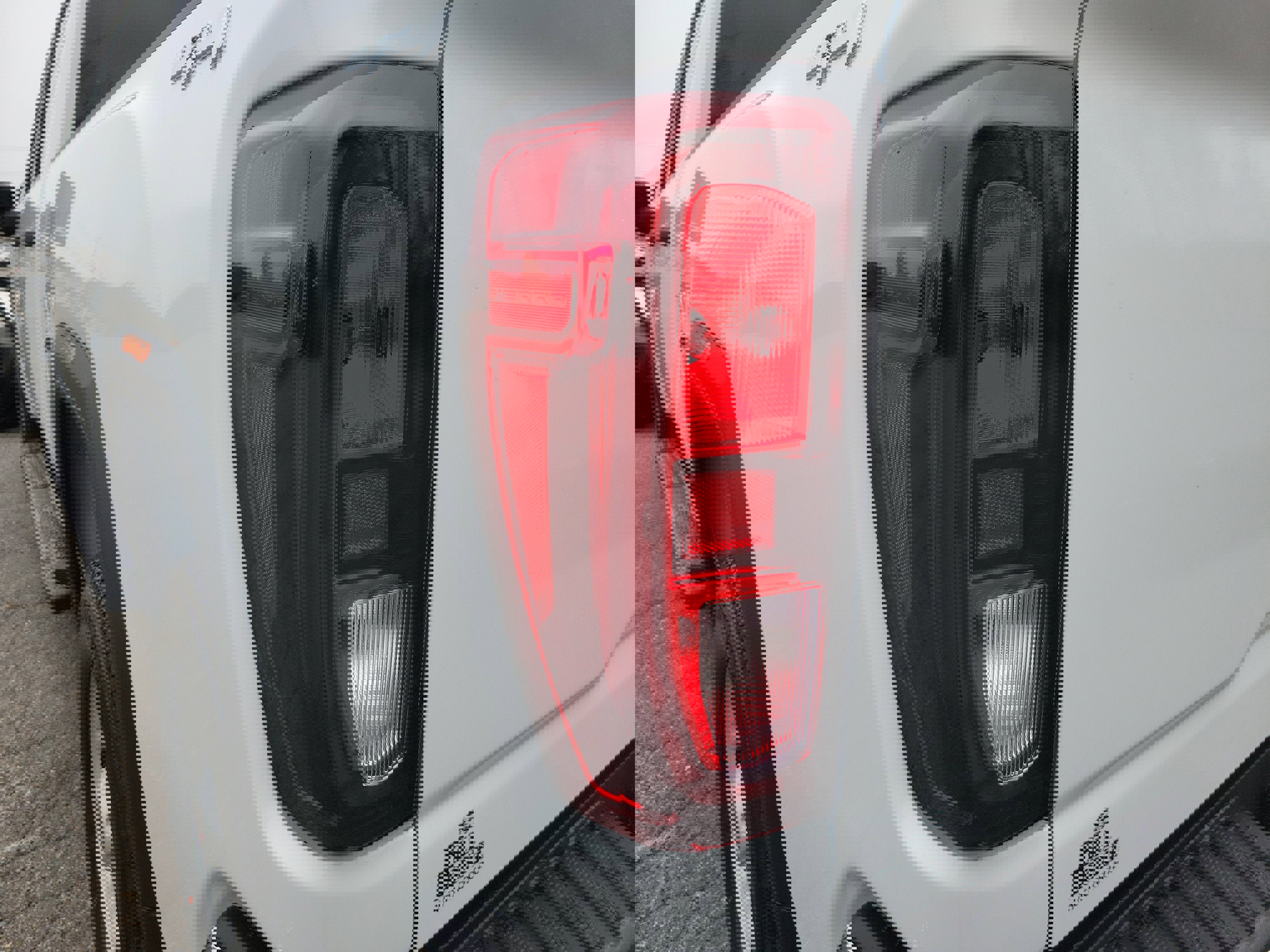 New 2026 GMC Sierra 2500 Pro w/ Convenience Package image 15