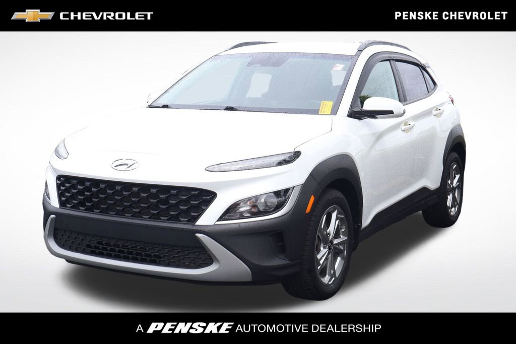 Used 2023 Hyundai Kona SEL AWD/4WD image 1