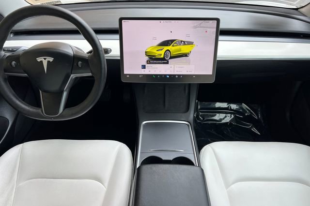 Used 2022 Tesla Model 3 Long Range AWD/4WD image 16