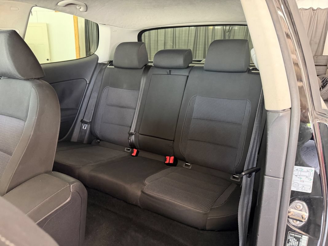 Used 2012 Volkswagen Golf TDI FWD image 27
