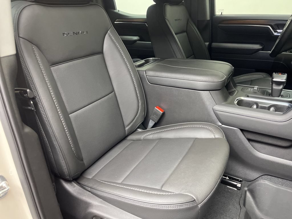 Used 2026 GMC Sierra 1500 Denali w/ Technology Package AWD/4WD image 22