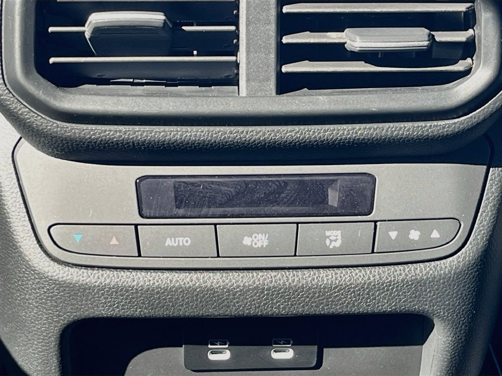 Used 2026 Honda Pilot Touring image 27