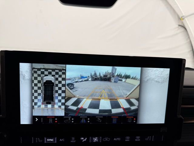 Used 2024 GMC Hummer EV 2X image 36