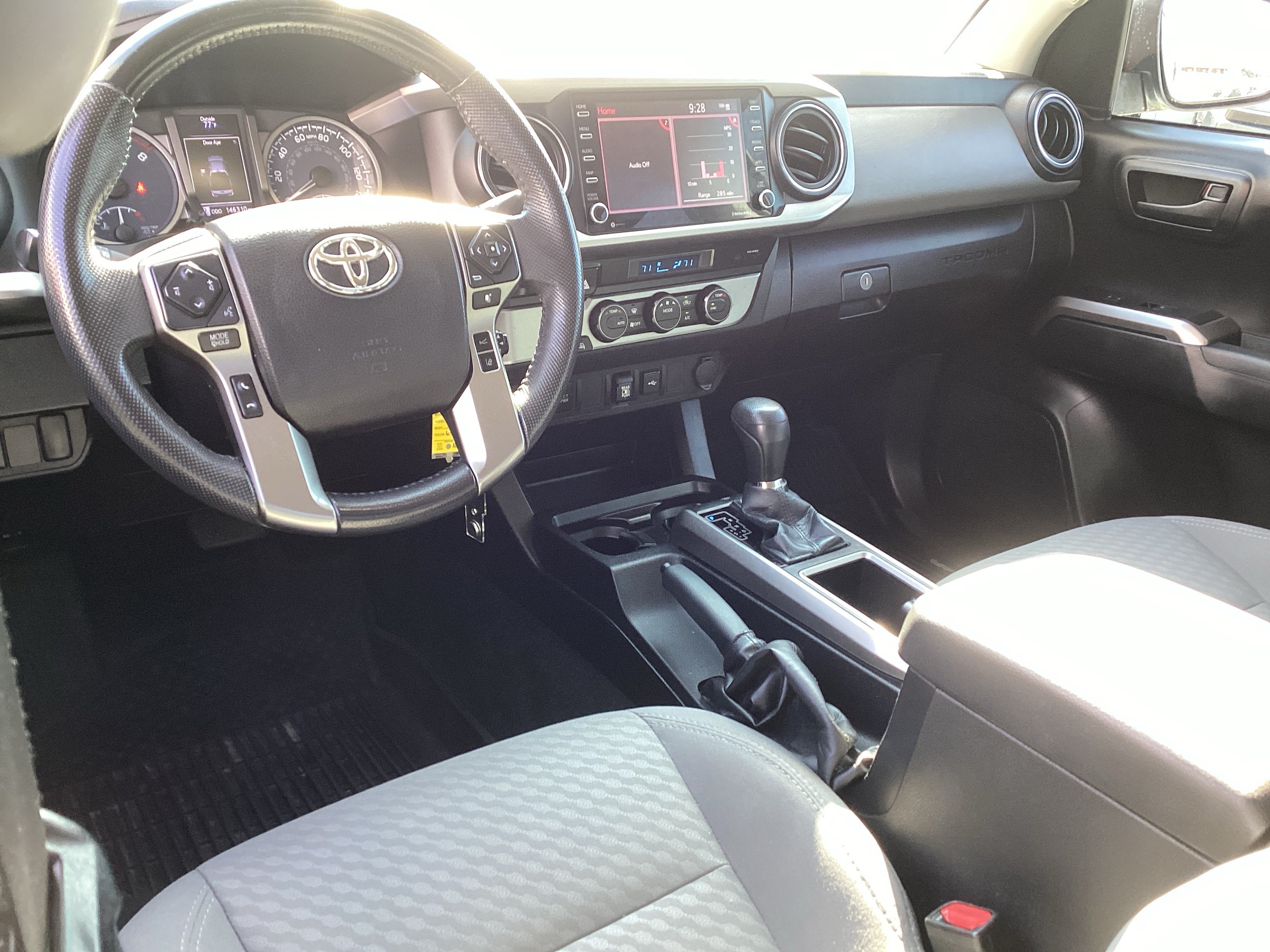 Used 2021 Toyota Tacoma SR5 RWD image 12