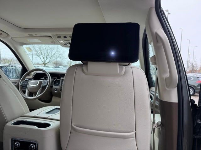 Used 2021 GMC Yukon XL Denali AWD/4WD image 24