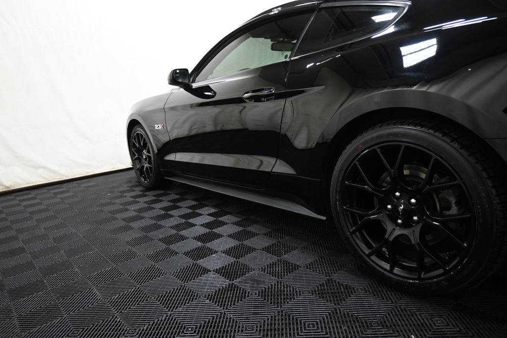 Used 2018 Ford Mustang Coupe w/ Ecoboost Performance Package image 11