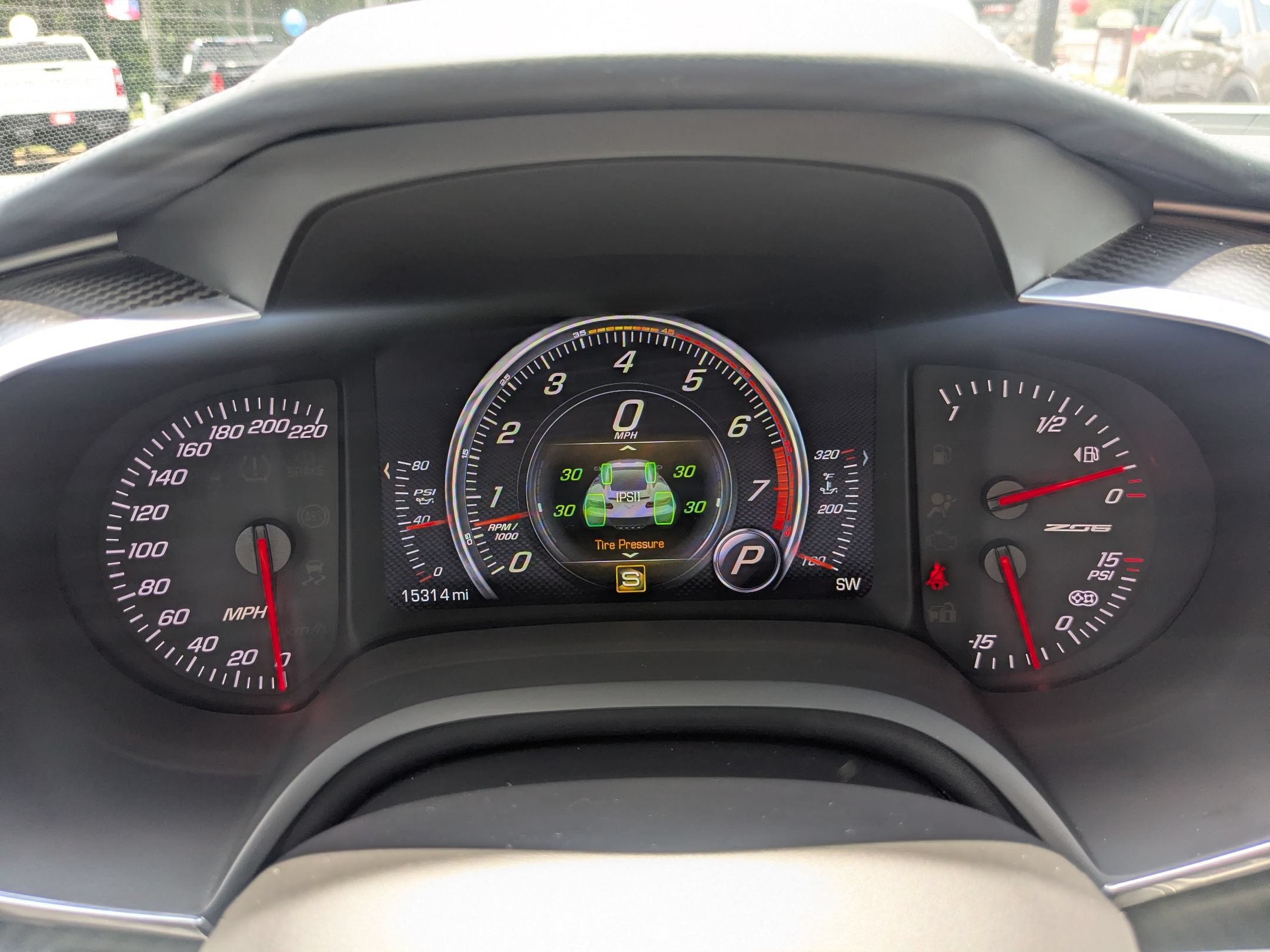 Used 2015 Chevrolet Corvette Z06 w/ 3LZ Preferred Equipment Group RWD image 15