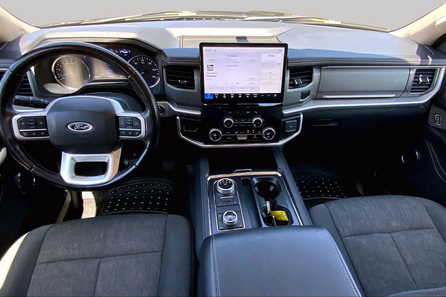 Used 2024 Ford Expedition XLT AWD/4WD image 15