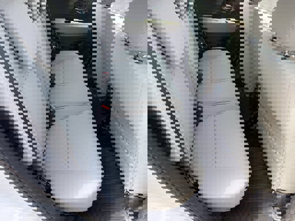 Certified 2021 Honda HR-V LX image 26