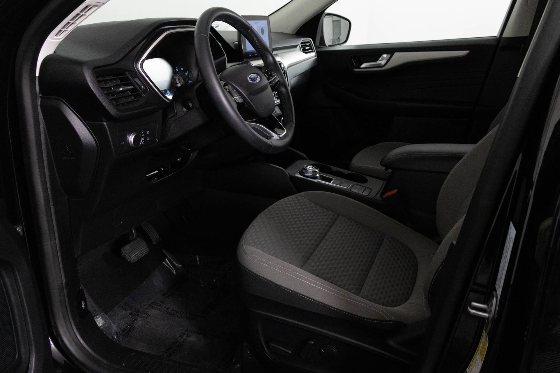 Used 2021 Ford Escape SE w/ Convenience Package image 20