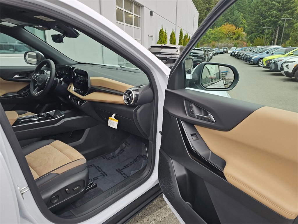 New 2026 Chevrolet Equinox ACTIV w/ Convenience Package III image 12