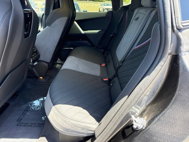 Used 2026 BMW iX xDrive60 w/ M Sport Package AWD/4WD image 35