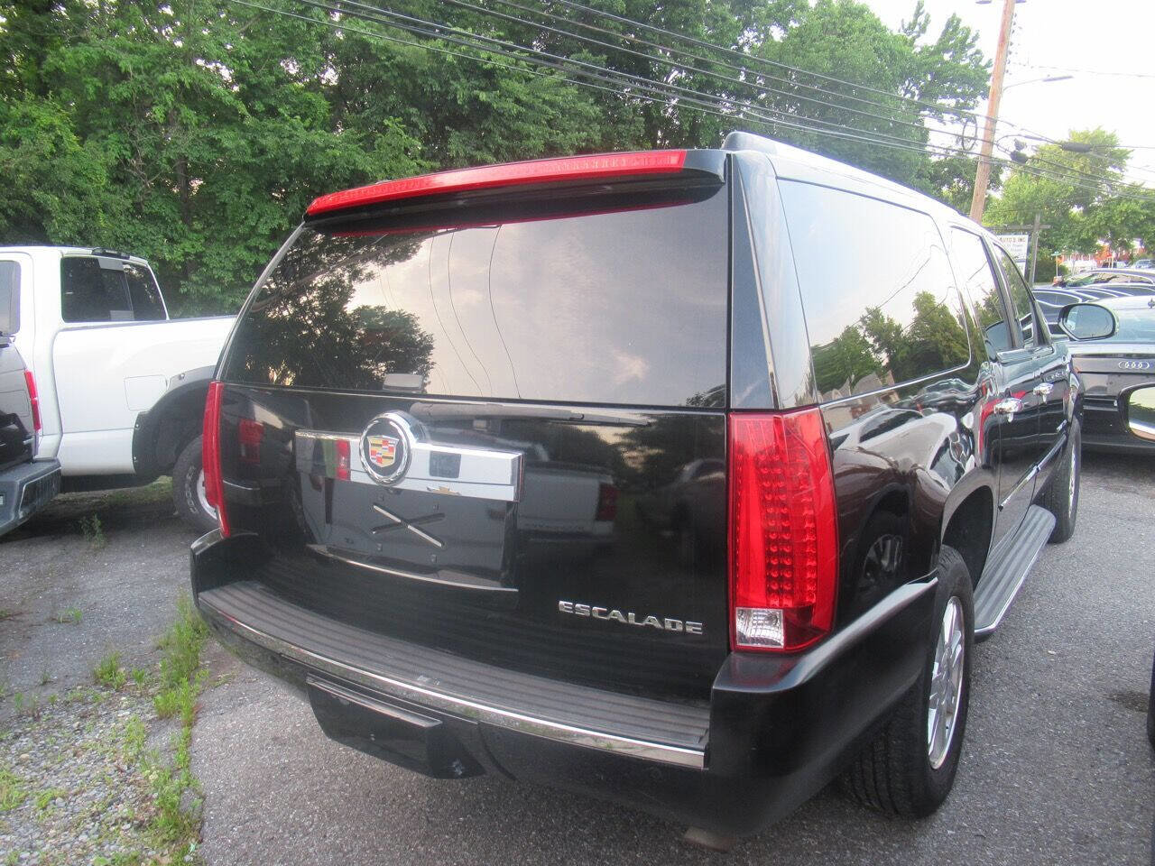 Used 2013 Cadillac Escalade ESV AWD w/ Livery Package image 8