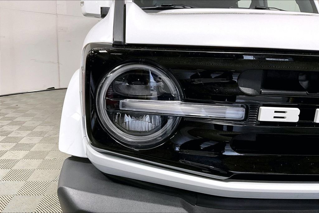 Used 2024 Ford Bronco Outer Banks image 28
