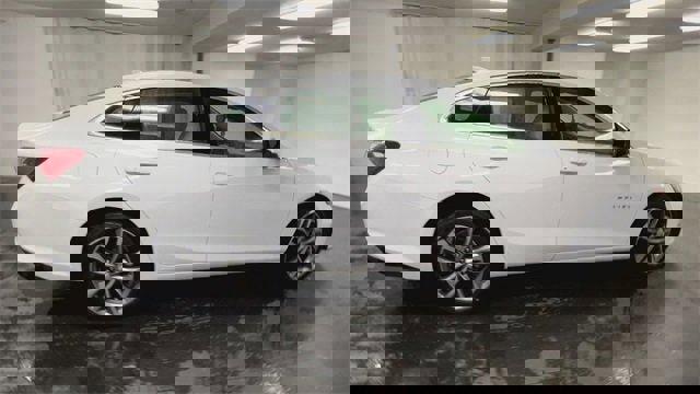 Certified 2024 Chevrolet Malibu LT image 9