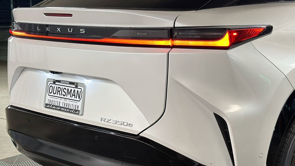 New 2026 Lexus RZ 350e 2WD image 7