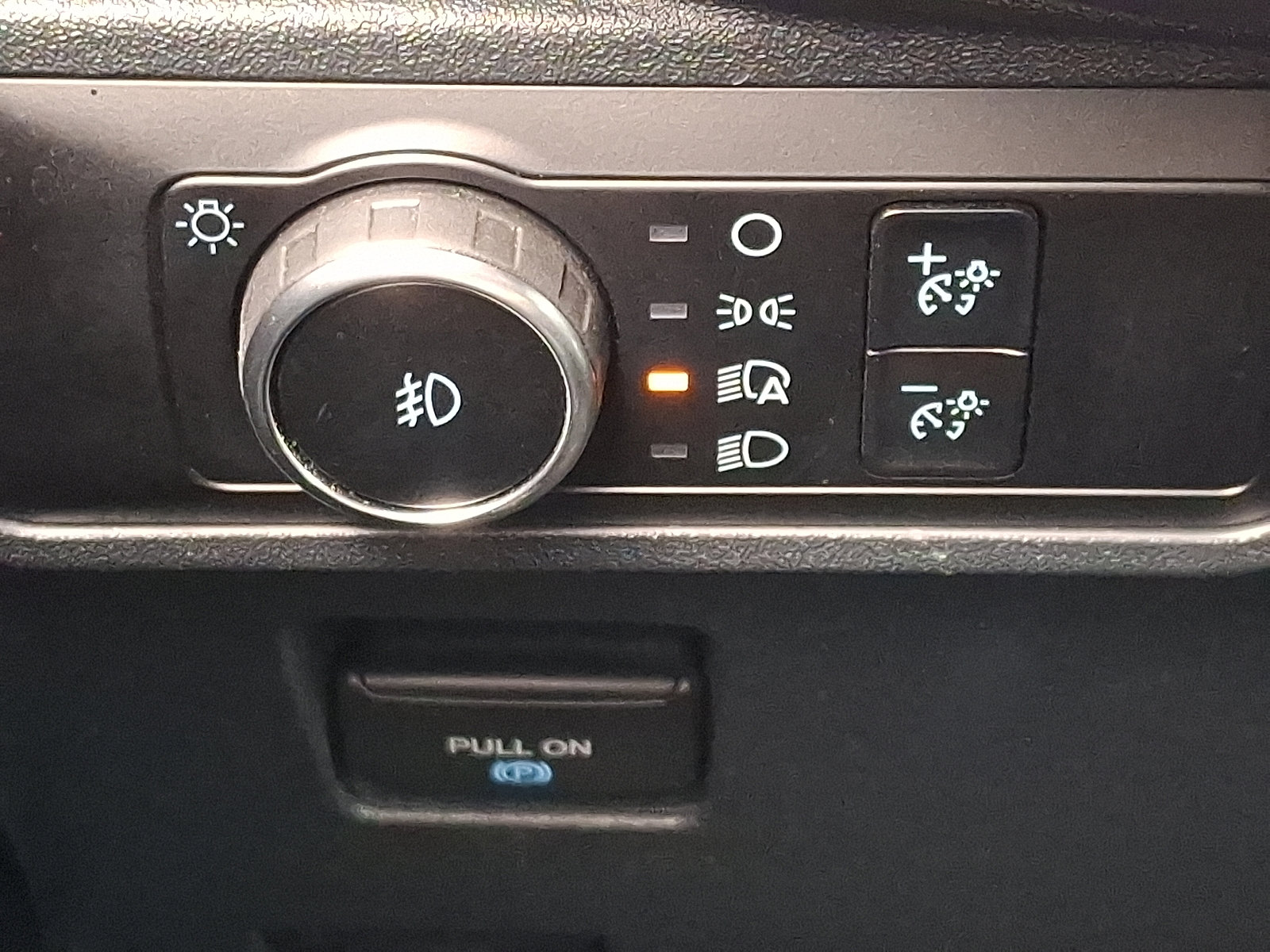 Used 2023 Ford Bronco Heritage Edition image 25