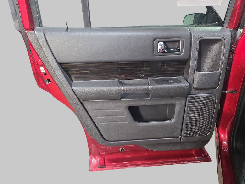 Used 2014 Ford Flex SEL w/ Equipment Group 202A FWD image 18