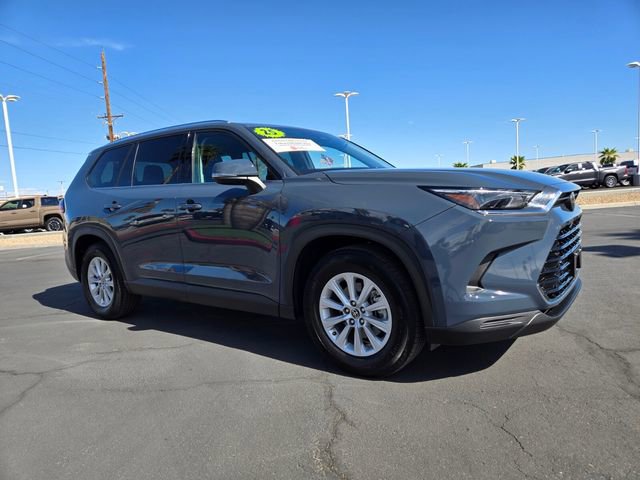 Certified 2025 Toyota Grand Highlander XLE image 2