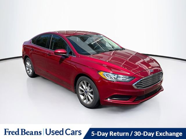Used 2017 Ford Fusion SE w/ Fusion SE Technology Package FWD image 19