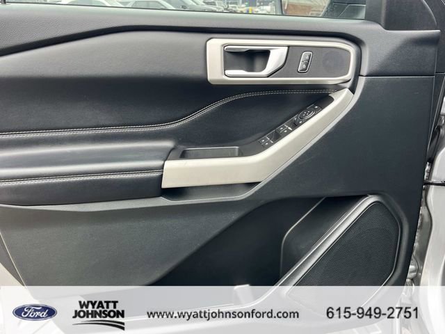 Certified 2022 Ford Explorer XLT w/ Equipment Group 202A image 28