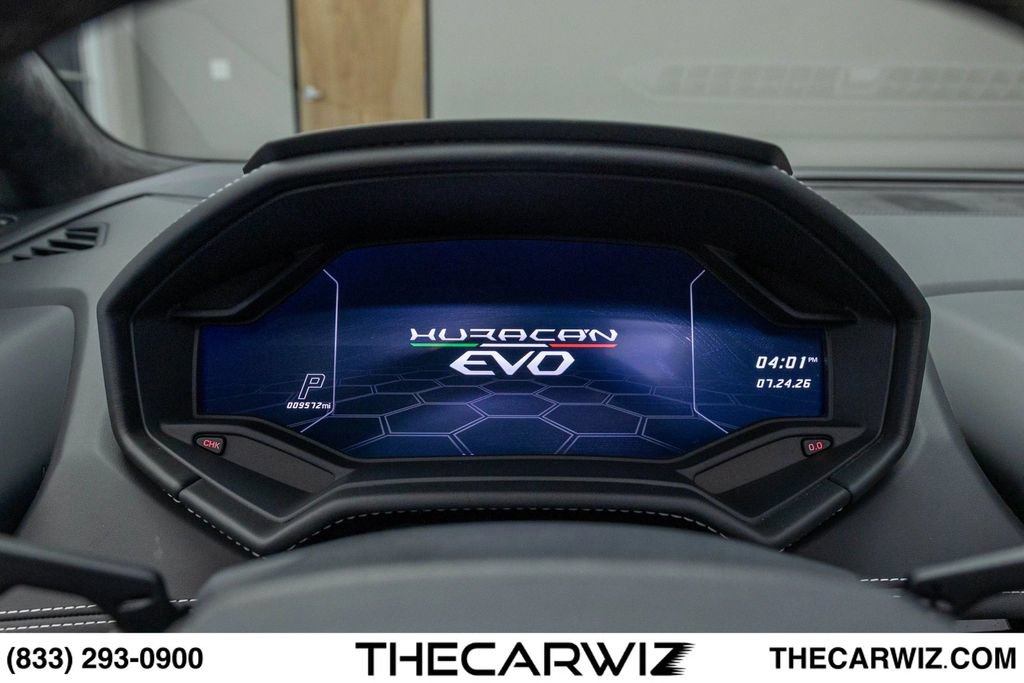 Used 2024 Lamborghini Huracan EVO AWD/4WD image 55