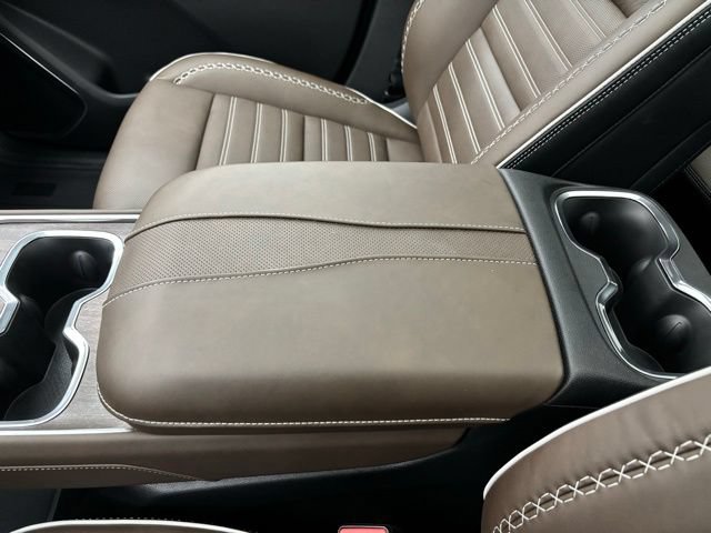 New 2026 GMC Acadia Denali Ultimate w/ LPO, Floor Liner Package AWD/4WD image 31