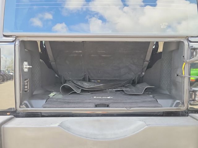 Used 2017 Jeep Wrangler Unlimited Sport w/ Max Tow Package image 9