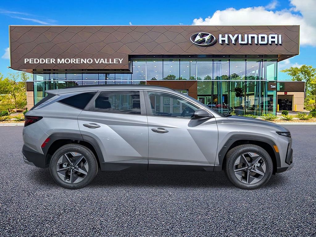 New 2026 Hyundai Tucson SEL image 3