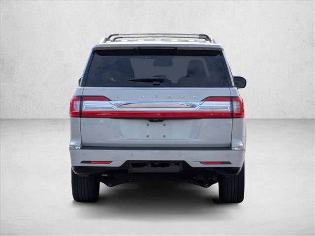 Used 2019 Lincoln Navigator Reserve image 7