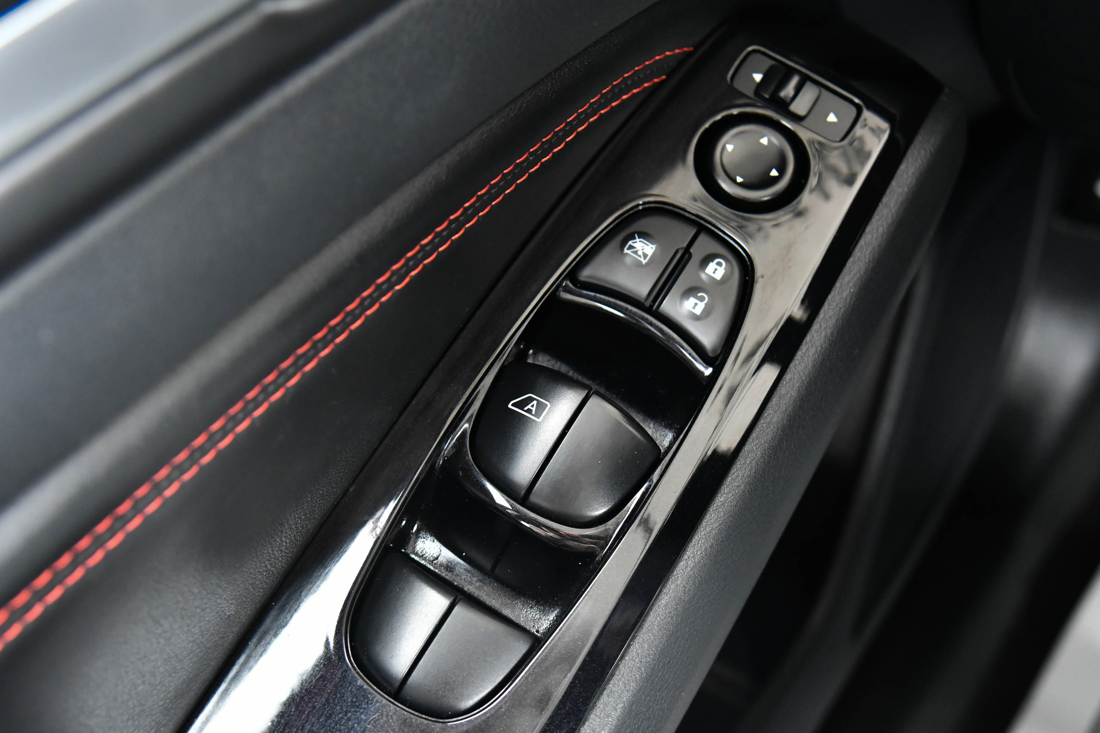 Used 2023 Nissan Altima 2.5 SR image 29