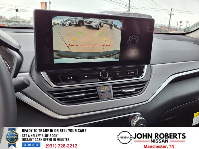 New 2026 Nissan Altima 2.5 SR w/ SR Midnight Edition Package image 7