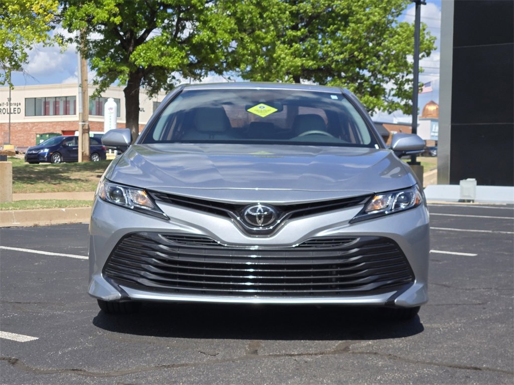 Used 2019 Toyota Camry LE w/ Convenience Package image 2