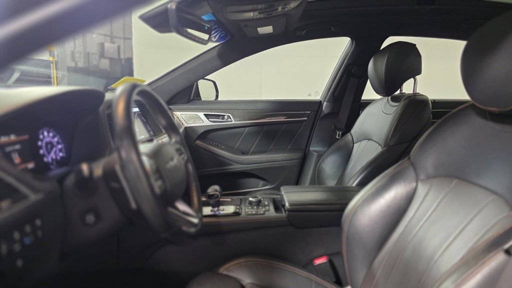 Used 2019 Genesis G80 3.3T Sport image 17