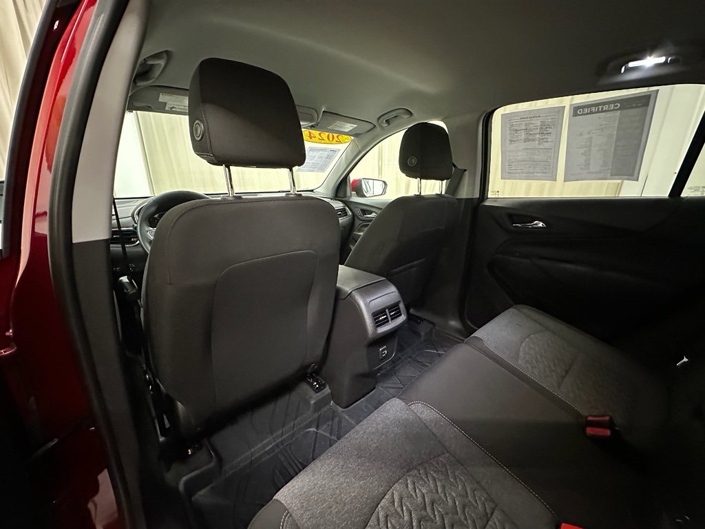 Certified 2024 Chevrolet Equinox LT w/ LPO, Floor Liner Package FWD image 21