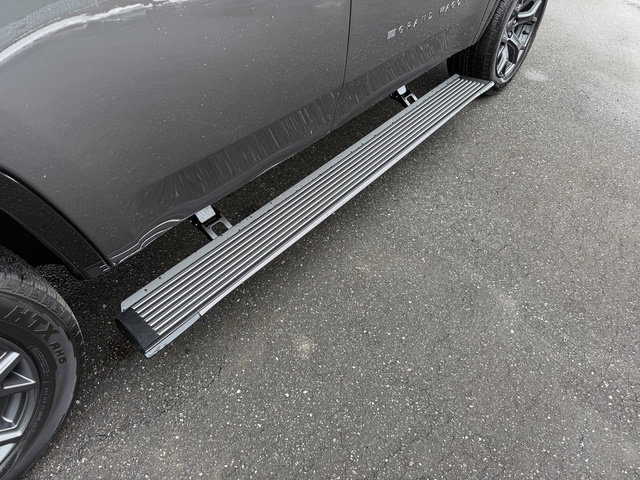 New 2026 Jeep Grand Wagoneer Limited image 8