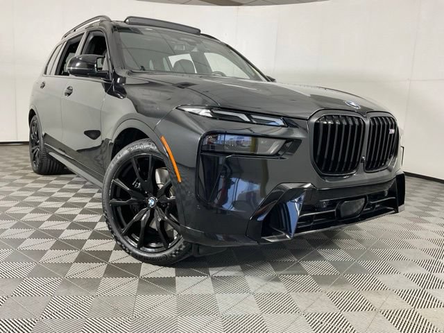Used 2024 BMW X7 M60i w/ Executive Package AWD/4WD image 45