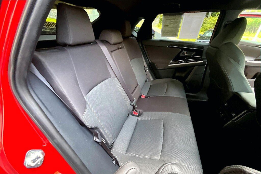 Certified 2025 Subaru Solterra AWD/4WD image 15
